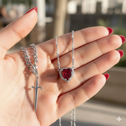 Colar Namorados Coração & Espada by bellaglan