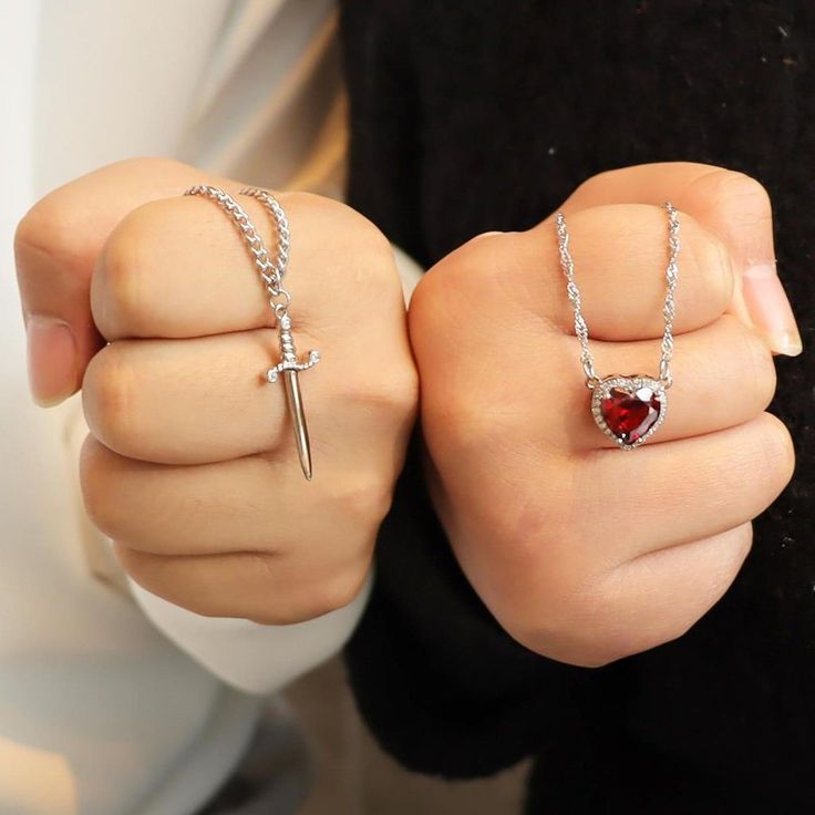 Colar Namorados Coração & Espada by bellaglan